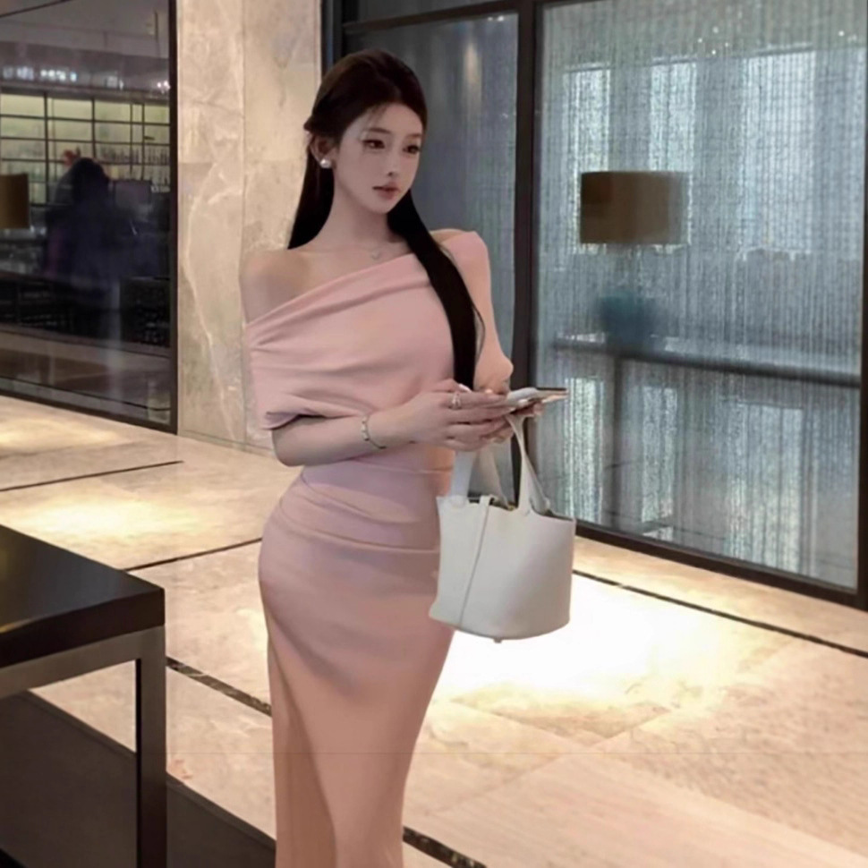 Home Women’s Modified Slim-fit Irregular Short-sleeve Off-shoulder Dress